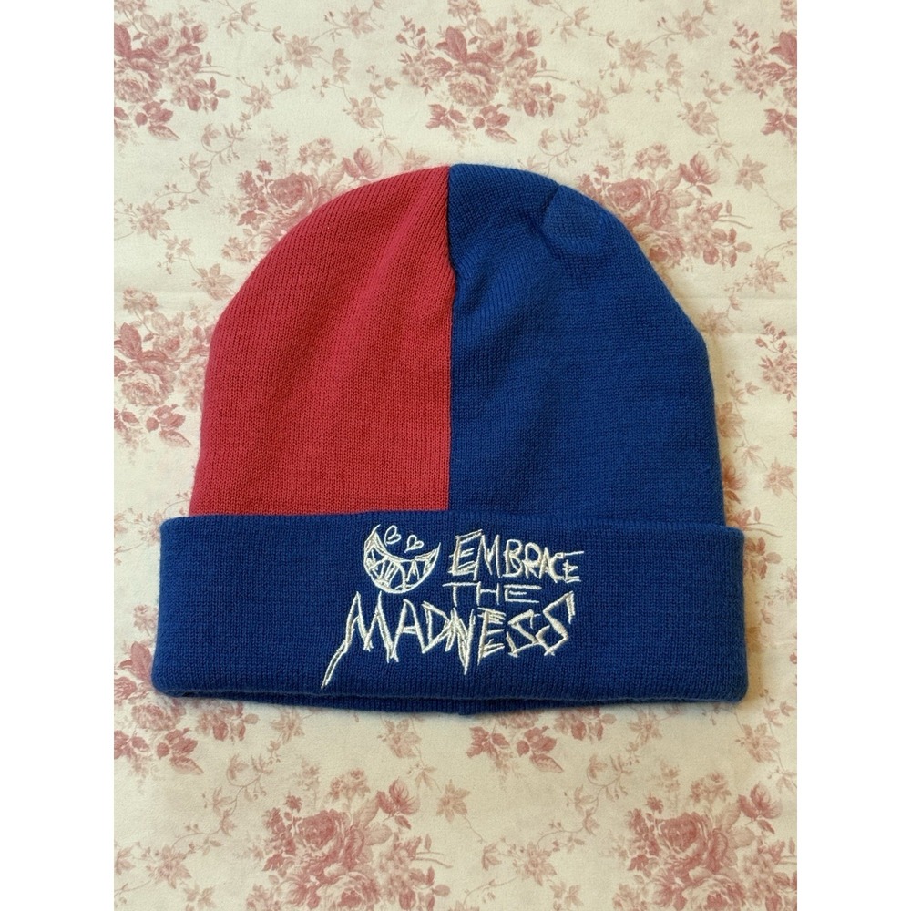 Suicide Squad Embrace the Madness Reversible Knit Beanie Hat OS